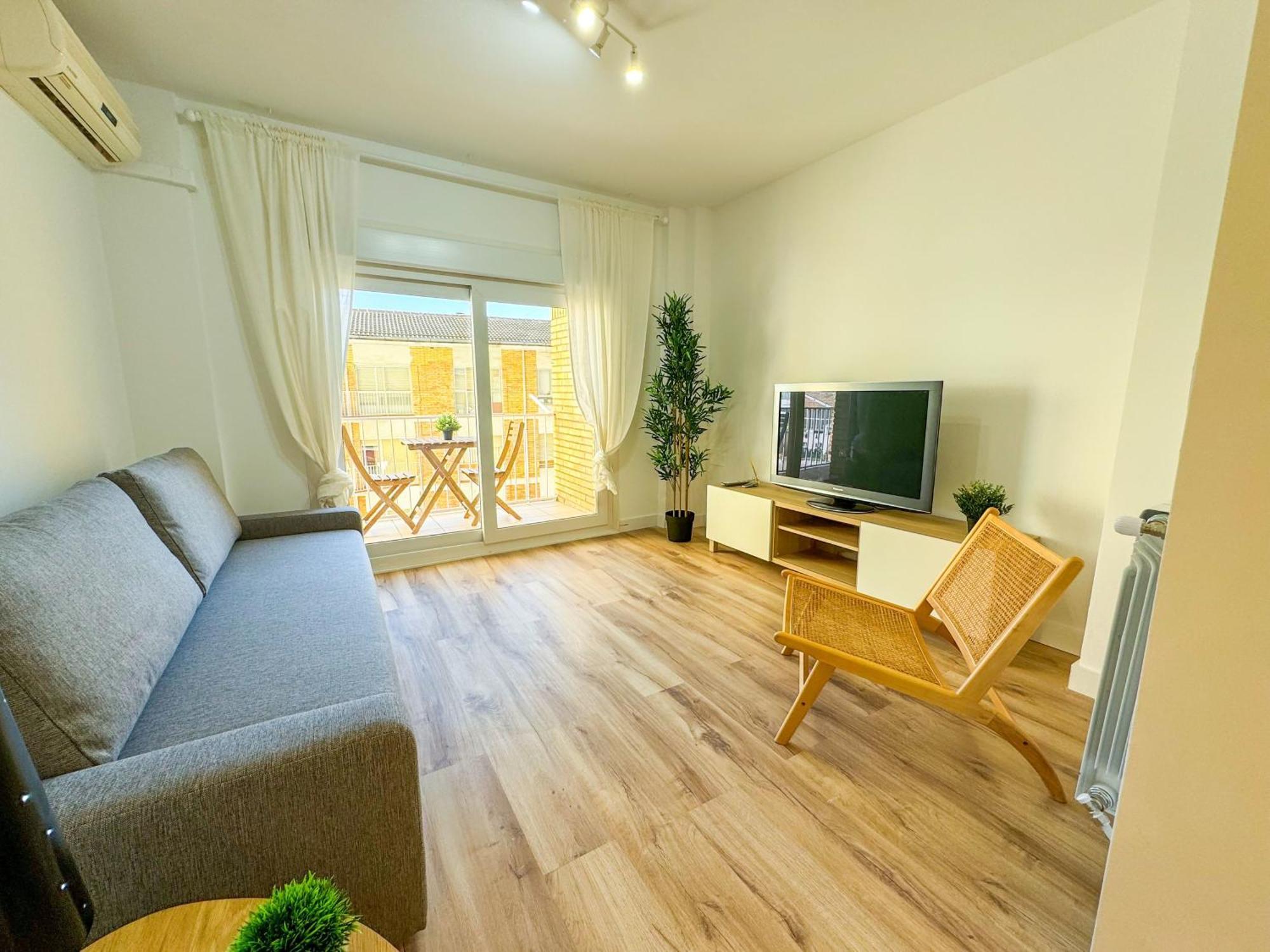 Appartamento El Mastin Del Pirineo Turistea Huesca Esterno foto